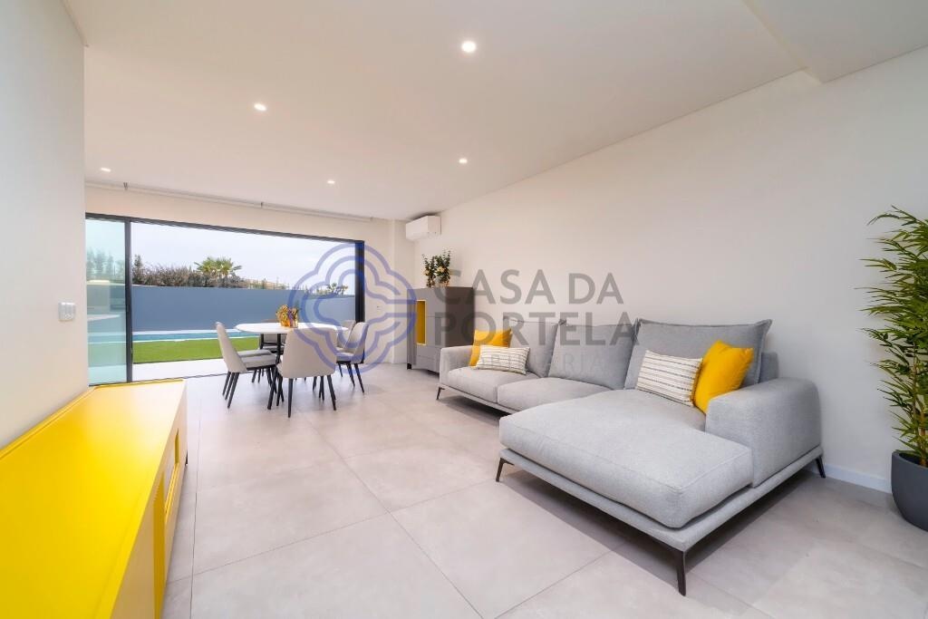 Sala com ligação ao jardim